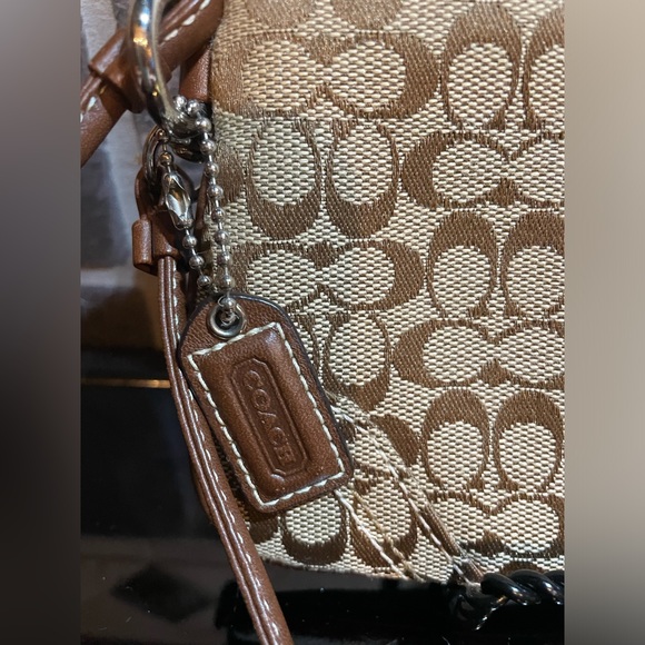 EC Coach Wristlet Monogram C cloth with brown  inside vintage like new condition - Picture 3 of 7